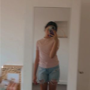 Meet your Posher, Elise